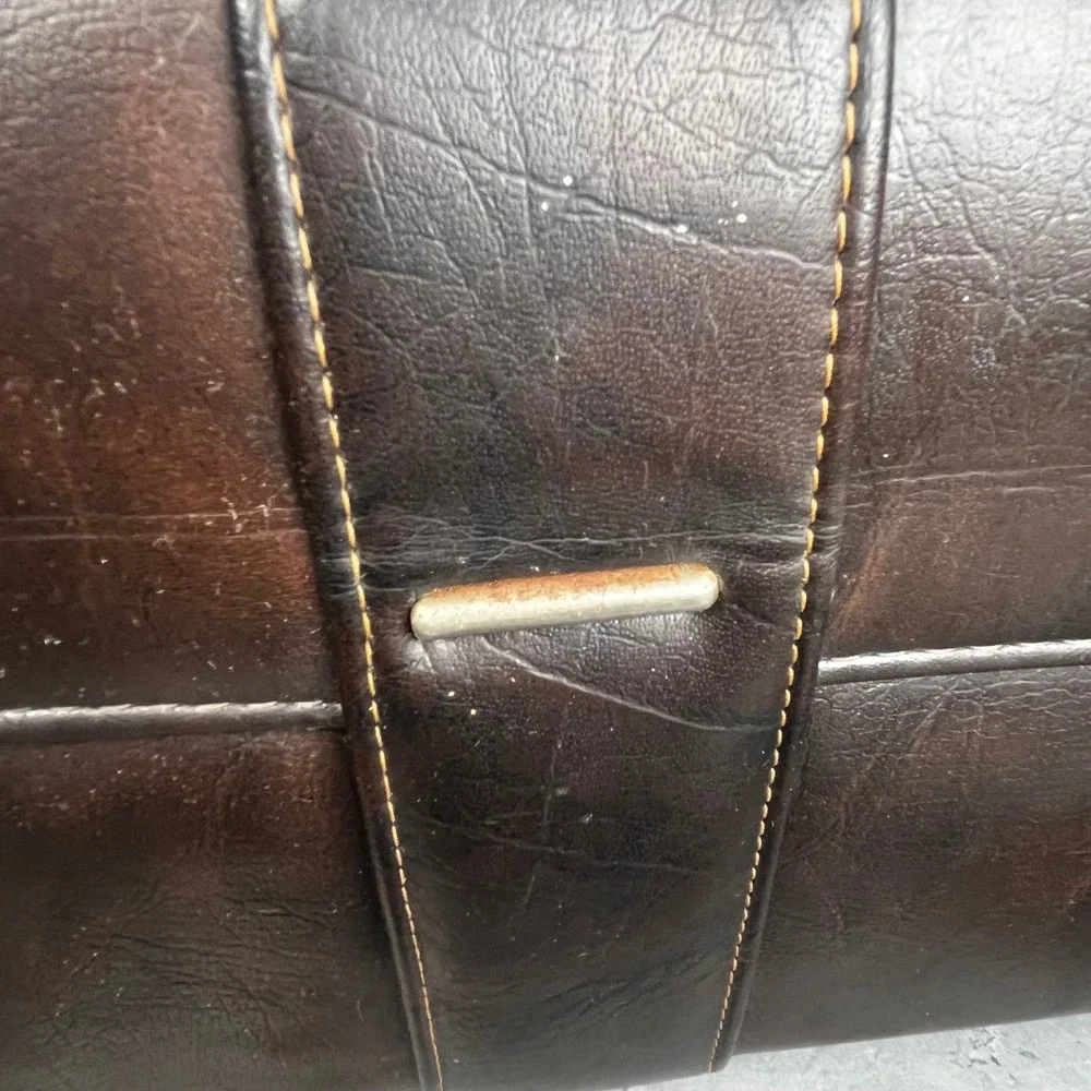 VTG Brown Faux Leather Hard Shell Camera Bag w/ Removable Insert Latch‎ Closure
